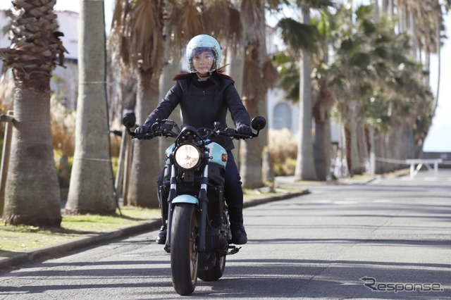指出瑞貴カスタムのヤマハ XSR700