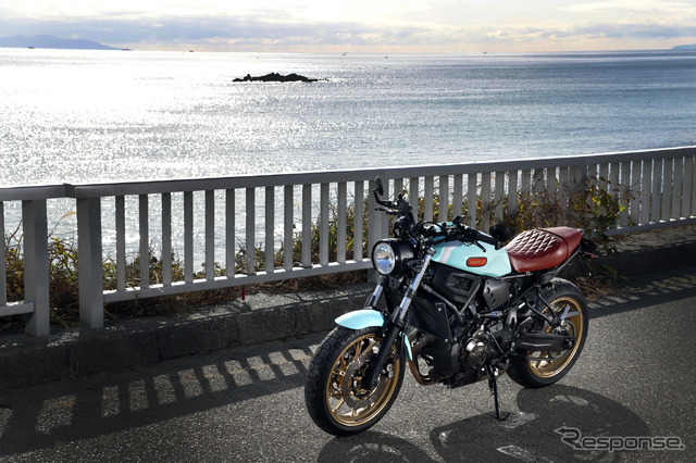 指出瑞貴カスタムのヤマハ XSR700
