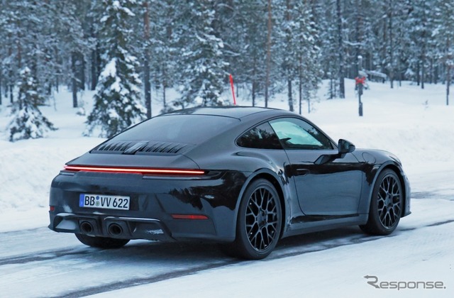 ポルシェ 911 改良新型プロトタイプ(スクープ写真)