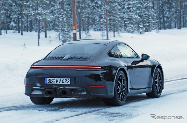 ポルシェ 911 改良新型プロトタイプ(スクープ写真)