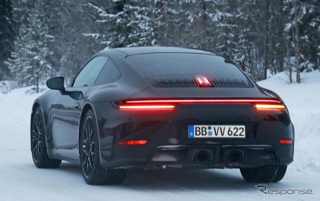 ポルシェ 911 改良新型プロトタイプ(スクープ写真)