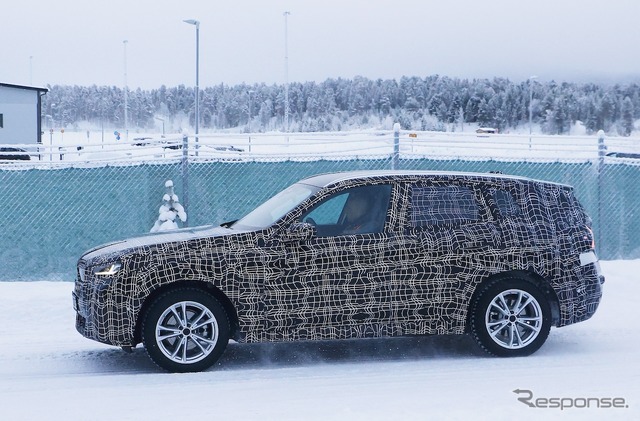 BMW X3 次期型プロトタイプ(スクープ写真)