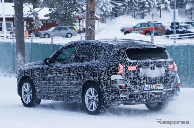 BMW X3 次期型プロトタイプ(スクープ写真)