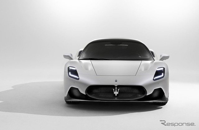 マセラティ MC20(参考)
