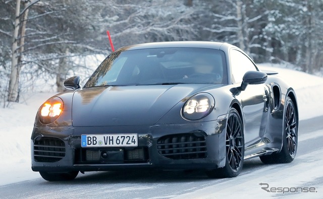 ポルシェ 911ターボ 改良新型プロトタイプ(スクープ写真)