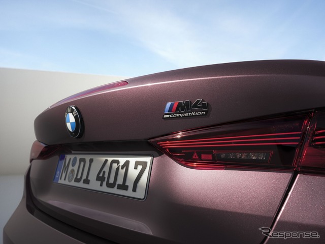 BMW M4 コンペティション・カブリオレ with M xDrive 改良新型
