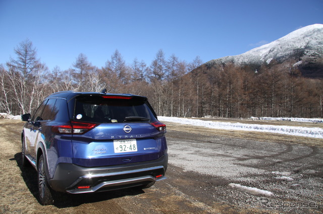 X-TRAIL e-4ORCE(AUTECH e-4ORCE アドバンスドパッケージ)
