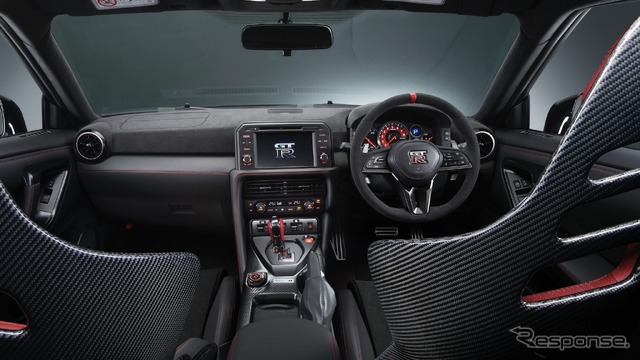 日産GT-R NISMO 2024年型