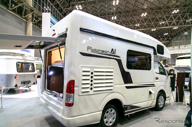 即納可能! 専用AI、大型スライドドア、リアハッチドアなど快適性重視のロビンソンAI…ジャパンキャンピングカーショー2024