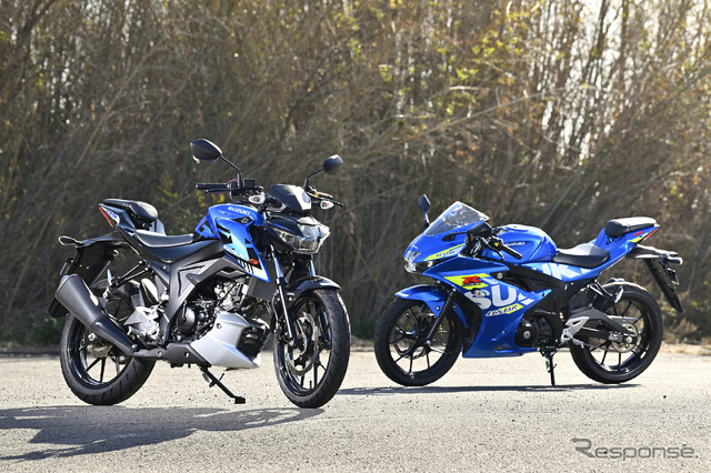 スズキ GSX-S125(左)とGSX-R125(右)