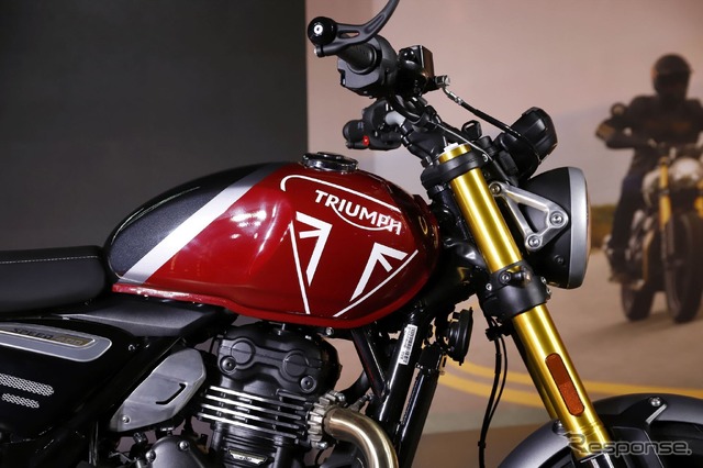 トライアンフ スビード400