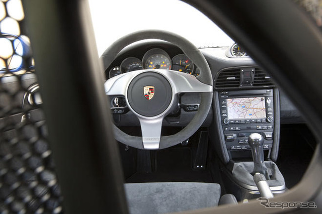 【ポルシェ 911GT3 試乗】20ps増しでも乗り心地はより洗練…吉田匠