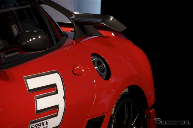 フェラーリ 599XX…レース専用モデル日本初公開