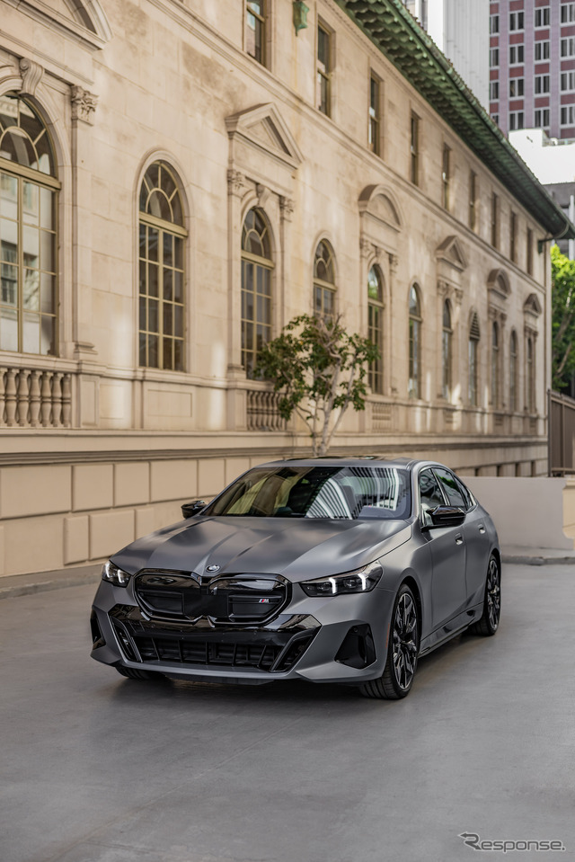 BMW i5 M60