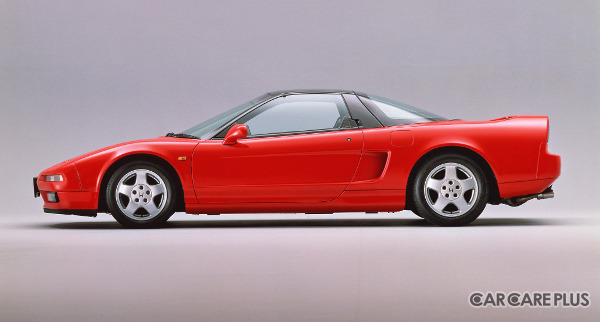 1990年9月13日に発売された初代NSX