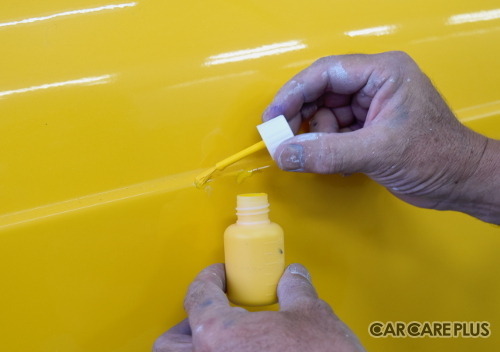 【プロが答える】小キズ直しの特注タッチペン、職人でも難しい？… 回答　相互車体