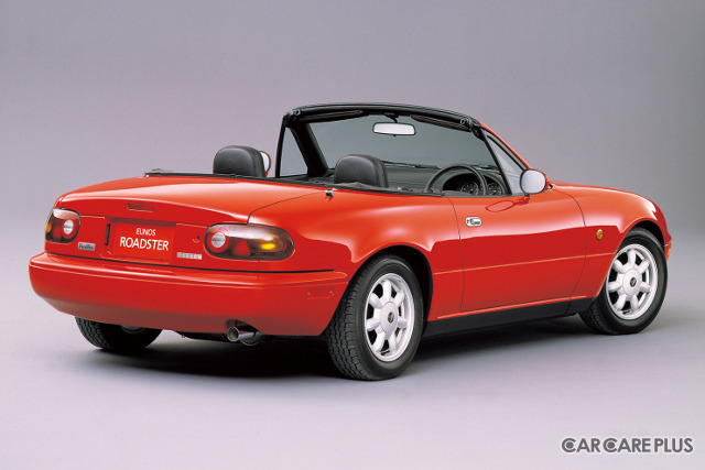 マツダ 初代ロードスター 限りなく「新車」に近づけるレストア術で “人馬一体” の走りを取り戻す…CLASSIC MAZDA
