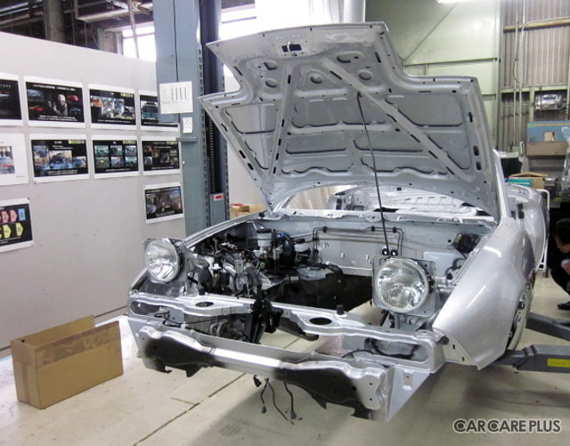 マツダ 初代ロードスター 限りなく「新車」に近づけるレストア術で “人馬一体” の走りを取り戻す…CLASSIC MAZDA