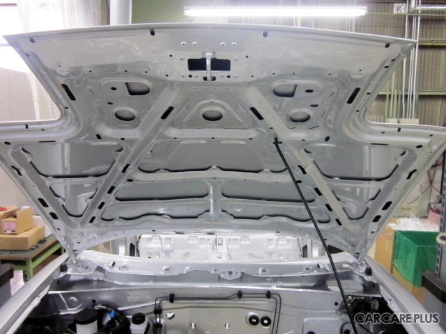 マツダ 初代ロードスター 限りなく「新車」に近づけるレストア術で “人馬一体” の走りを取り戻す…CLASSIC MAZDA