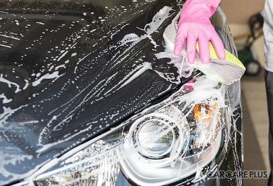 【プロが答える】愛車の洗車、気をつけることって？ … 回答　アペックス