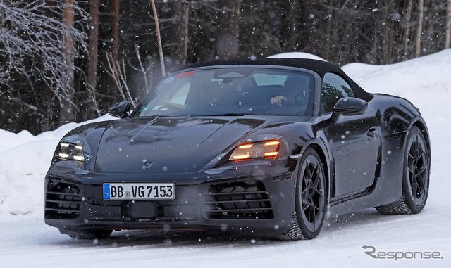 ポルシェ 718ボクスター EV プロトタイプ(スクープ写真)