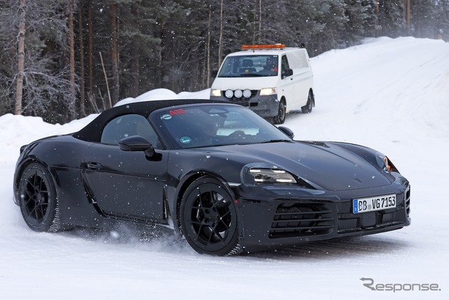 ポルシェ 718ボクスター EV プロトタイプ(スクープ写真)