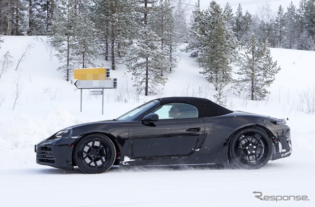 ポルシェ 718ボクスター EV プロトタイプ(スクープ写真)