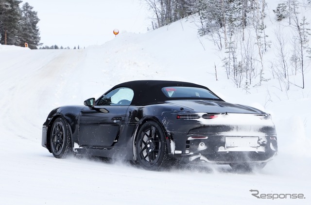 ポルシェ 718ボクスター EV プロトタイプ(スクープ写真)