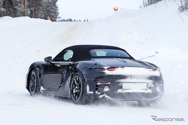 ポルシェ 718ボクスター EV プロトタイプ(スクープ写真)