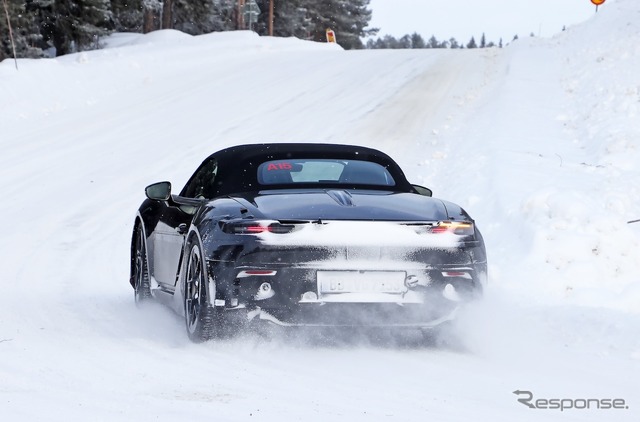 ポルシェ 718ボクスター EV プロトタイプ(スクープ写真)