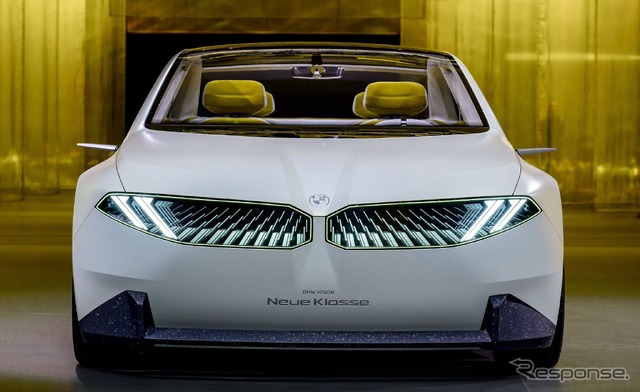BMW ヴィジョン・ノイエ・クラッセ(IAAモビリティ2023)