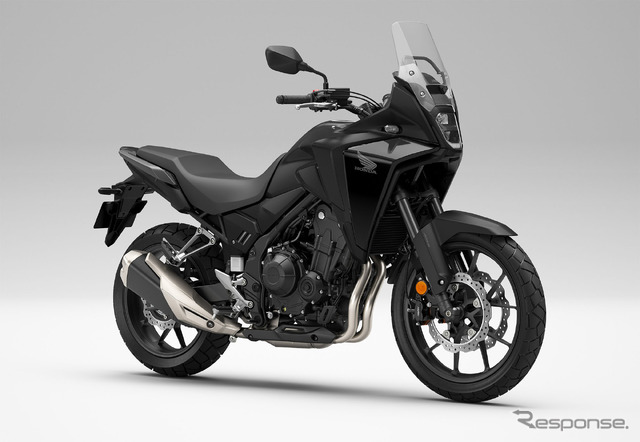 ホンダ NX400（マットバリスティックブラックメタリック）
