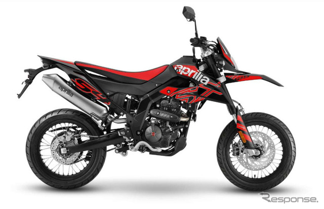 アプリリア SX125(ブラックスパイダー)