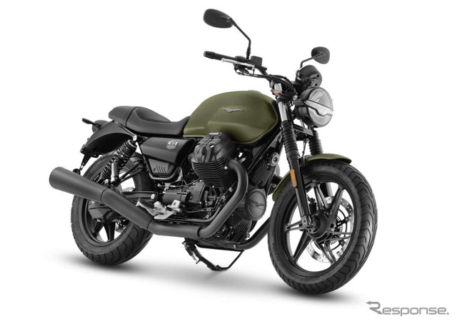 モト・グッツィ V7ストーン（カモ・グリーン）