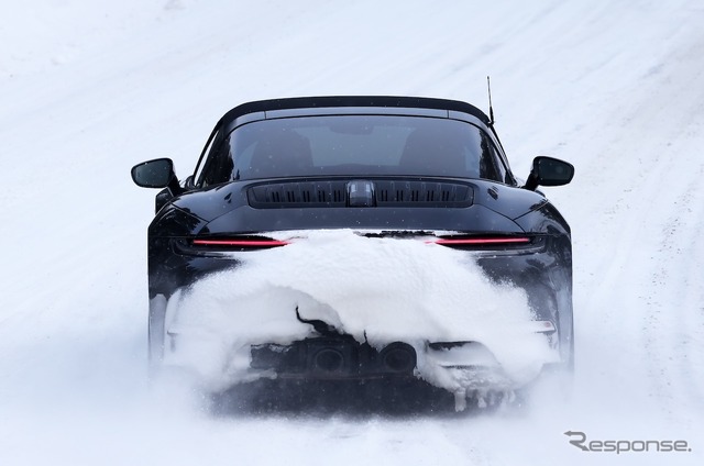 ポルシェ 911タルガ 改良新型プロトタイプ(スクープ写真)