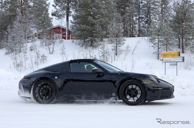 ポルシェ 911タルガ 改良新型プロトタイプ(スクープ写真)