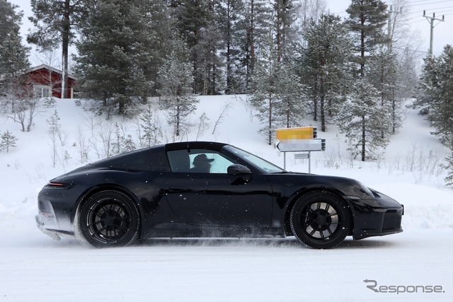 ポルシェ 911タルガ 改良新型プロトタイプ(スクープ写真)