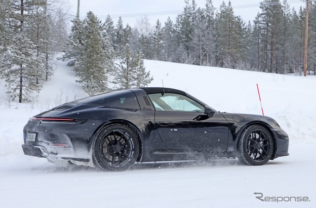 ポルシェ 911タルガ 改良新型プロトタイプ(スクープ写真)