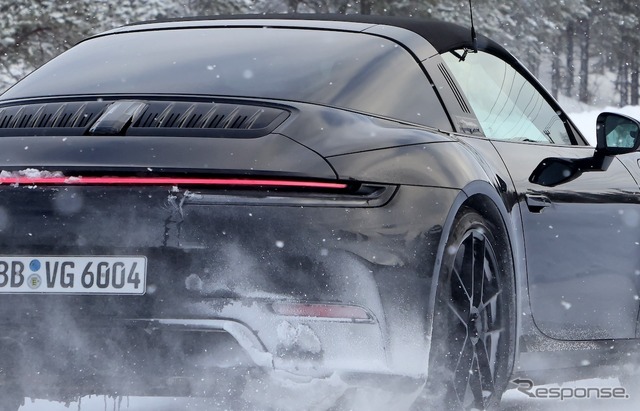 ポルシェ 911タルガ 改良新型プロトタイプ(スクープ写真)