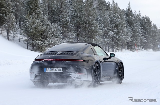 ポルシェ 911タルガ 改良新型プロトタイプ(スクープ写真)