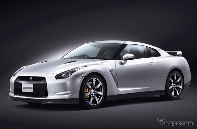 日産、GT-R オーナー向けアップデートプランを開始