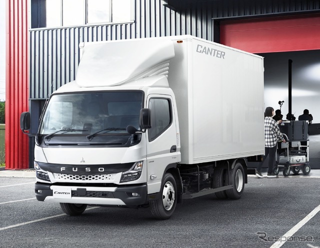三菱ふそう キャンター 新型