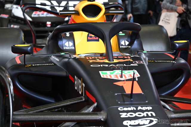 レッドブル・レーシング RB19 ショーカー 2023 カラーVer