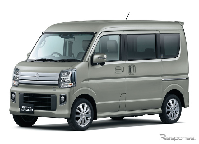 スズキ エブリイワゴン(モスグレーメタリック:PZターボ ハイルーフ車)