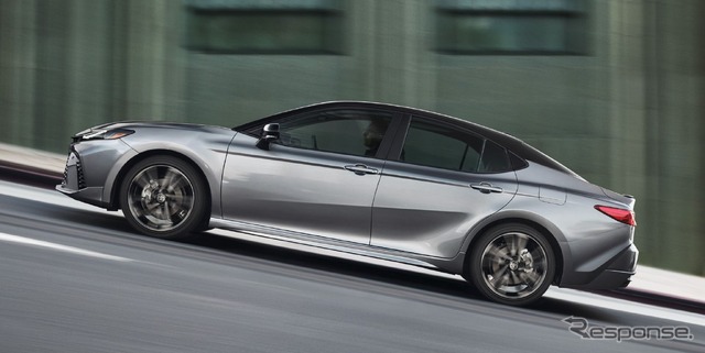 トヨタ カムリ 新型「XSE」