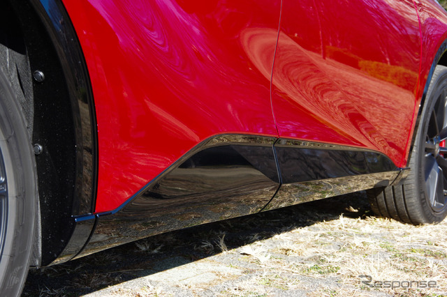 トヨタ クラウンスポーツ RS(PHEV)