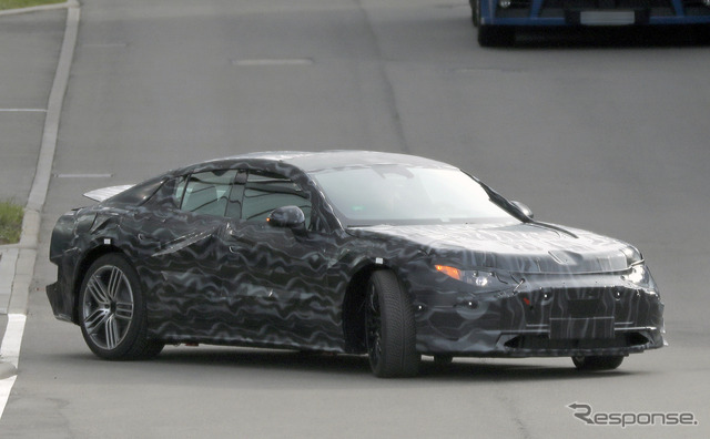 メルセデスAMGの新型高性能4ドアEV プロトタイプ(スクープ写真)