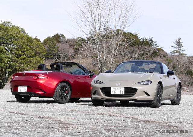マツダ ロードスター 新型(左)と従来型(右)