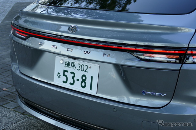 トヨタ クラウンセダン Z(FCEV)