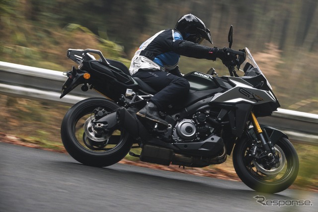 スズキ GSX-S1000GX